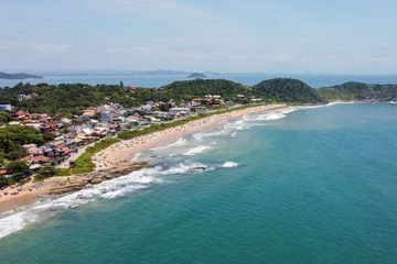 Praias balneáveis em Santa Catarina! Temos! Conheça quais são!