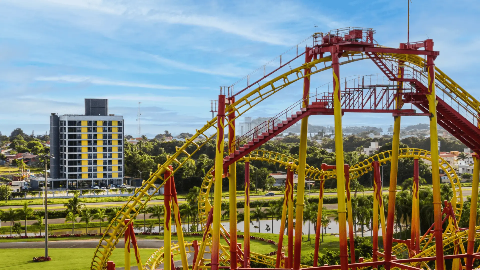 Transfer do Hotel Solar Pedra da Ilha para o Beto Carrero World